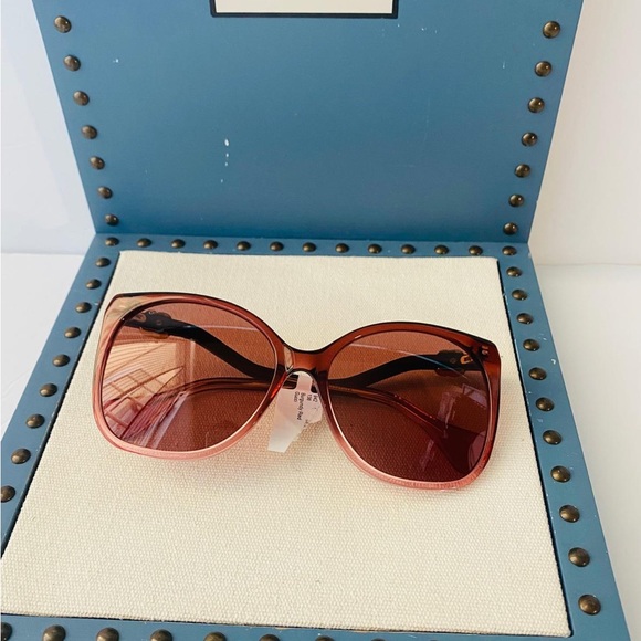 💯 - New- Authentic Gucci GG1010S 004 Sunglasses Women's Burgundy Transparent… - Picture 11 of 16